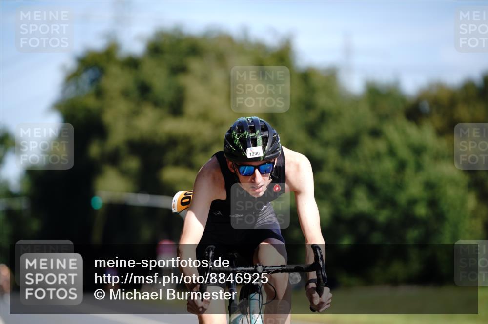 07.09.2025 - 19. Norderstedt Triathlon Michael Burmester http://msf.ph/oto/8846925 07.09.2025 11:23:52 Radfahren 1200 meine-sportfotos.de