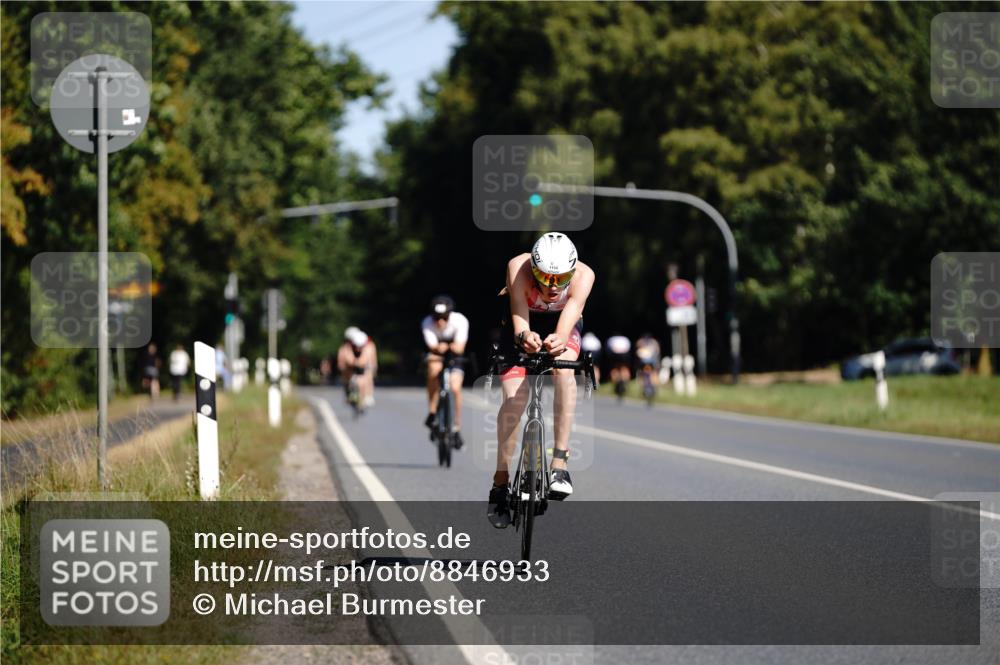 07.09.2025 - 19. Norderstedt Triathlon Michael Burmester http://msf.ph/oto/8846933 07.09.2025 11:24:03 Radfahren 1158 meine-sportfotos.de