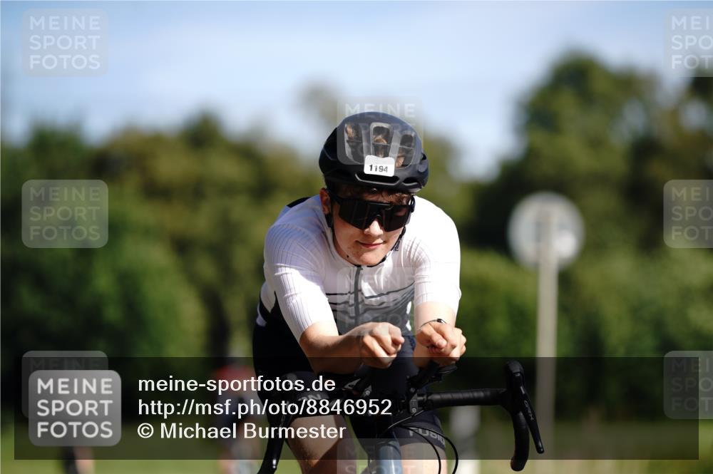 07.09.2025 - 19. Norderstedt Triathlon Michael Burmester http://msf.ph/oto/8846952 07.09.2025 11:24:08 Radfahren 1158, 1194 meine-sportfotos.de