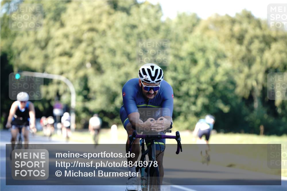 07.09.2025 - 19. Norderstedt Triathlon Michael Burmester http://msf.ph/oto/8846978 07.09.2025 16:13:18 Radfahren 1106, 1476 meine-sportfotos.de