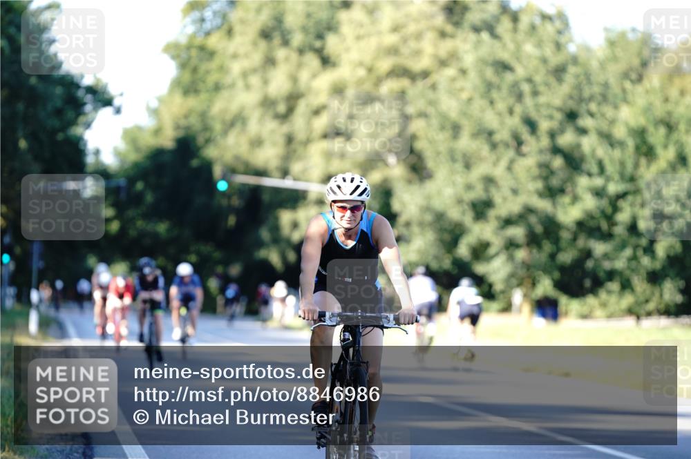 07.09.2025 - 19. Norderstedt Triathlon Michael Burmester http://msf.ph/oto/8846986 07.09.2025 16:13:19 Radfahren 1106, 1476 meine-sportfotos.de