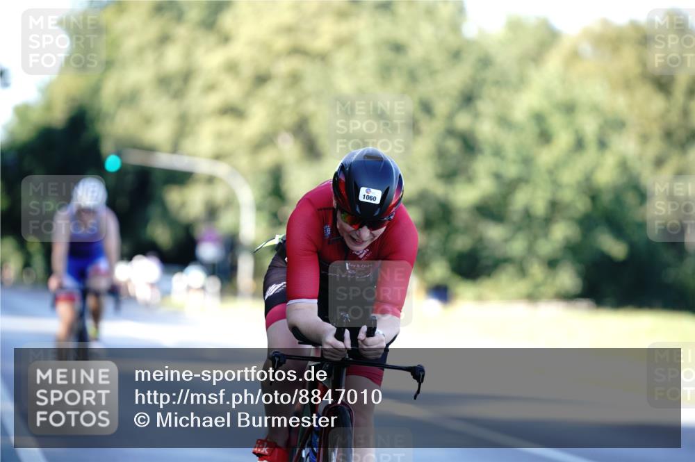 07.09.2025 - 19. Norderstedt Triathlon Michael Burmester http://msf.ph/oto/8847010 07.09.2025 16:13:25 Radfahren 1050, 1060, 1076, 1090, 1595 meine-sportfotos.de