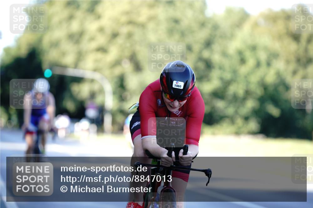 07.09.2025 - 19. Norderstedt Triathlon Michael Burmester http://msf.ph/oto/8847013 07.09.2025 16:13:25 Radfahren 1050, 1060, 1076, 1090, 1595 meine-sportfotos.de