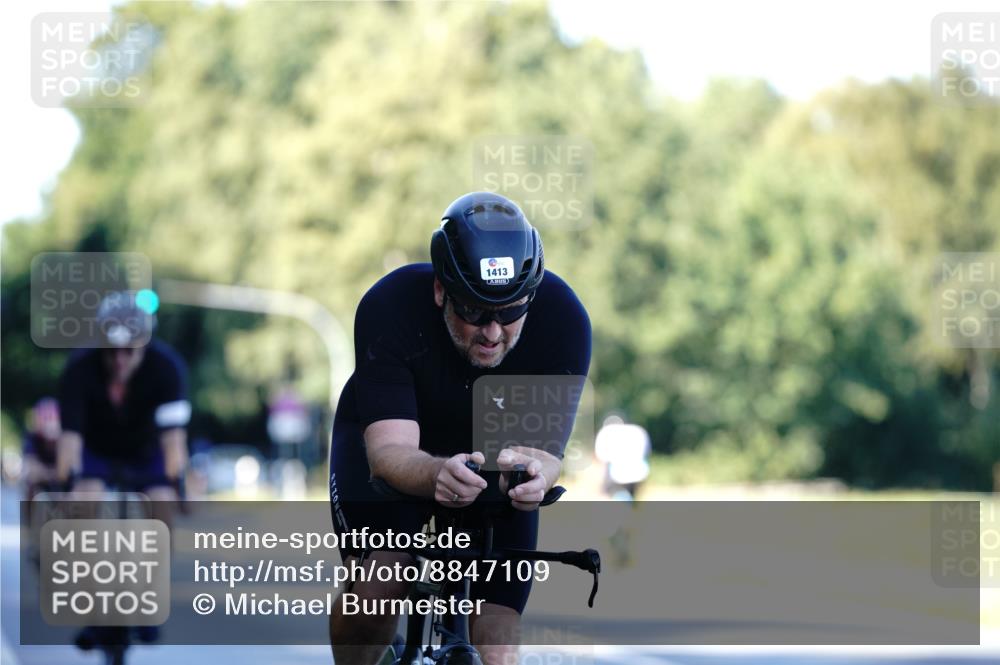 07.09.2025 - 19. Norderstedt Triathlon Michael Burmester http://msf.ph/oto/8847109 07.09.2025 16:13:59 Radfahren 1047, 1413, 1516 meine-sportfotos.de