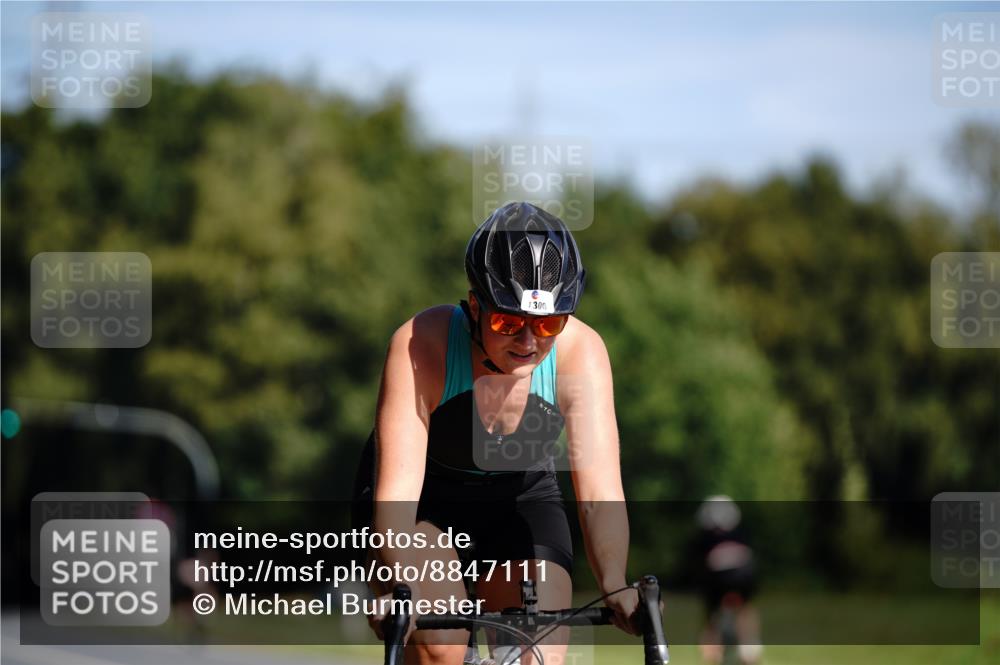07.09.2025 - 19. Norderstedt Triathlon Michael Burmester http://msf.ph/oto/8847111 07.09.2025 11:25:24 Radfahren 1308, 1395 meine-sportfotos.de