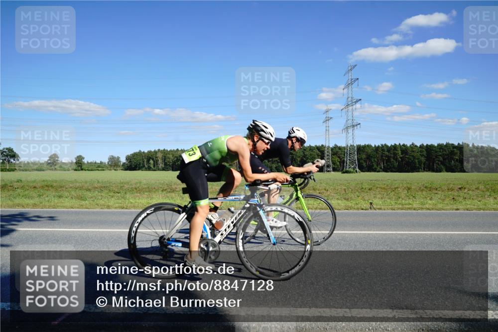 07.09.2025 - 19. Norderstedt Triathlon Michael Burmester http://msf.ph/oto/8847128 07.09.2025 15:21:16 Radfahren 473, 480, 866, 897, 914, 1475, 1504 meine-sportfotos.de