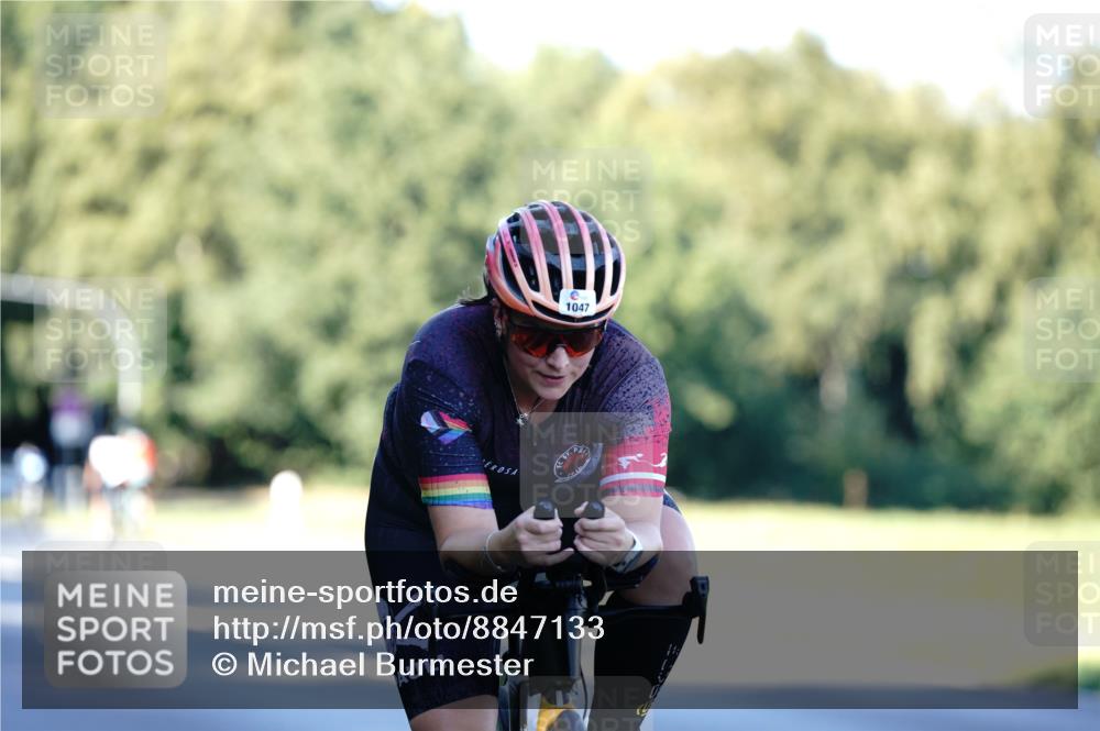 07.09.2025 - 19. Norderstedt Triathlon Michael Burmester http://msf.ph/oto/8847133 07.09.2025 16:14:02 Radfahren 1047, 1413, 1516 meine-sportfotos.de