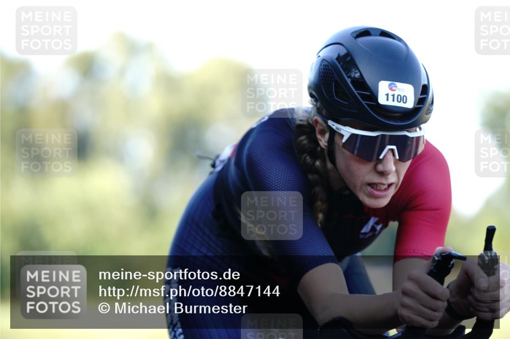 07.09.2025 - 19. Norderstedt Triathlon Michael Burmester http://msf.ph/oto/8847144 07.09.2025 16:14:11 Radfahren 1100, 1612 meine-sportfotos.de