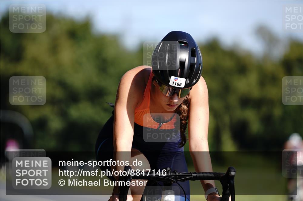 07.09.2025 - 19. Norderstedt Triathlon Michael Burmester http://msf.ph/oto/8847146 07.09.2025 11:25:50 Radfahren 1195 meine-sportfotos.de