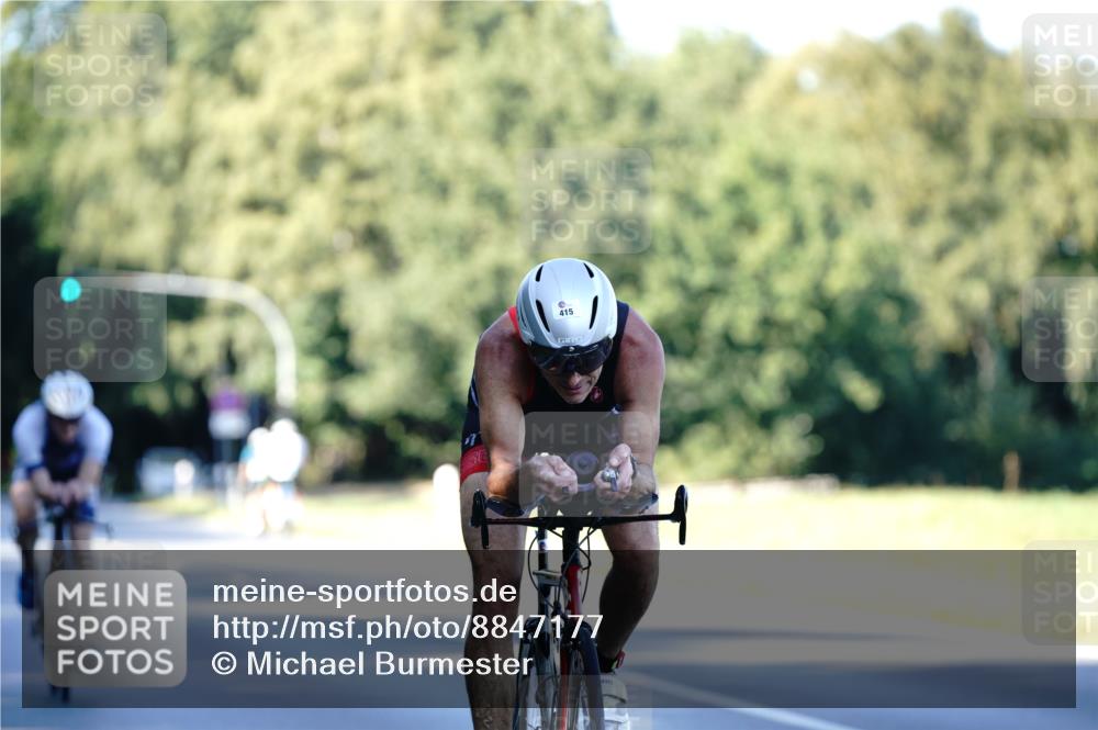 07.09.2025 - 19. Norderstedt Triathlon Michael Burmester http://msf.ph/oto/8847177 07.09.2025 16:14:26 Radfahren 415, 1584 meine-sportfotos.de