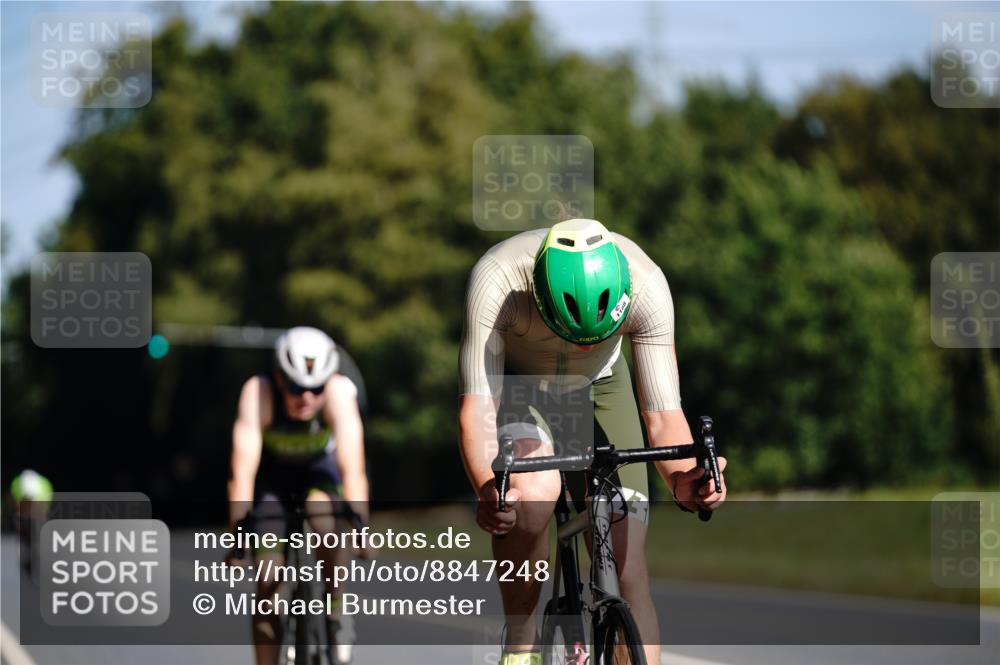 07.09.2025 - 19. Norderstedt Triathlon Michael Burmester http://msf.ph/oto/8847248 07.09.2025 11:26:51 Radfahren 787, 1180, 1188 meine-sportfotos.de