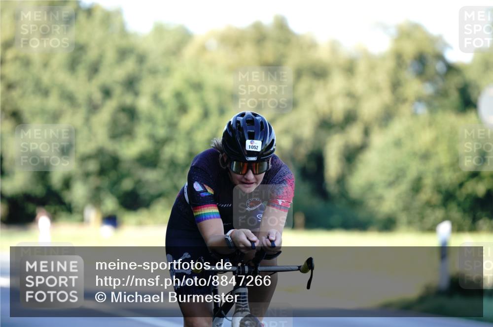07.09.2025 - 19. Norderstedt Triathlon Michael Burmester http://msf.ph/oto/8847266 07.09.2025 16:14:45 Radfahren 1052, 1613 meine-sportfotos.de
