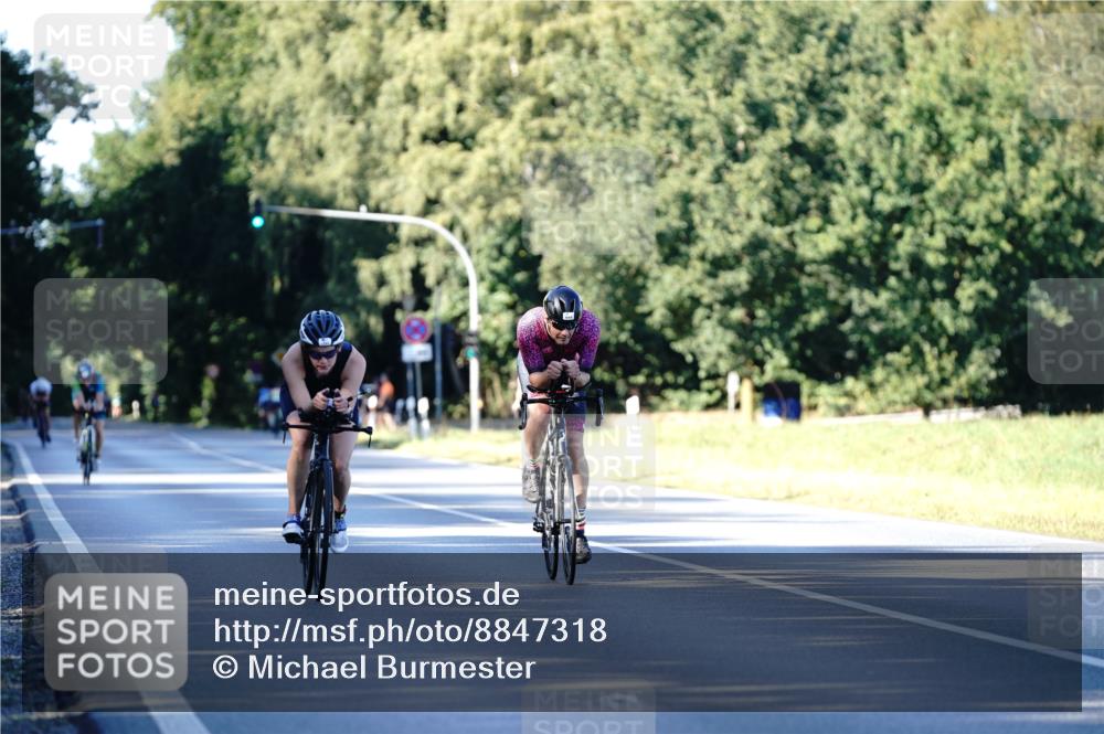 07.09.2025 - 19. Norderstedt Triathlon Michael Burmester http://msf.ph/oto/8847318 07.09.2025 16:15:03 Radfahren 1043, 1614 meine-sportfotos.de