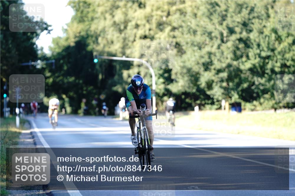 07.09.2025 - 19. Norderstedt Triathlon Michael Burmester http://msf.ph/oto/8847346 07.09.2025 16:15:08 Radfahren 1043, 1079, 1614 meine-sportfotos.de
