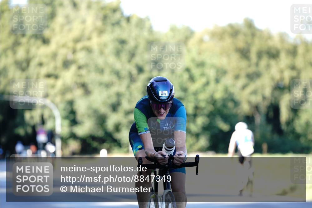 07.09.2025 - 19. Norderstedt Triathlon Michael Burmester http://msf.ph/oto/8847349 07.09.2025 16:15:10 Radfahren 1079 meine-sportfotos.de