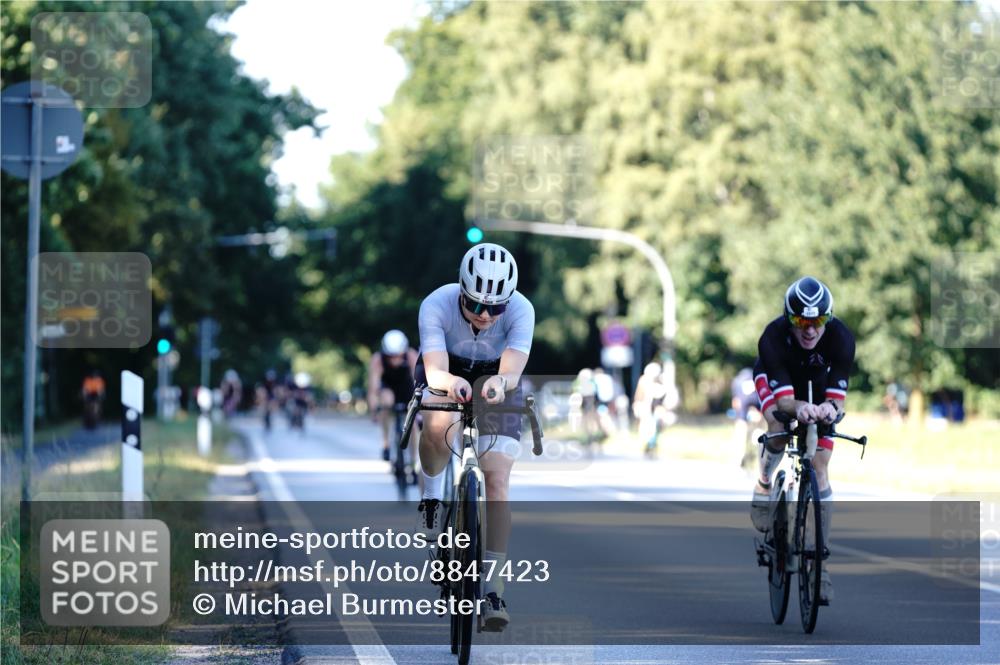 07.09.2025 - 19. Norderstedt Triathlon Michael Burmester http://msf.ph/oto/8847423 07.09.2025 16:15:38 Radfahren 1069, 1074, 1087, 1442, 1577 meine-sportfotos.de