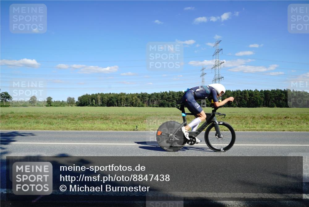 07.09.2025 - 19. Norderstedt Triathlon Michael Burmester http://msf.ph/oto/8847438 07.09.2025 15:25:16 Radfahren 894, 1433, 1532 meine-sportfotos.de