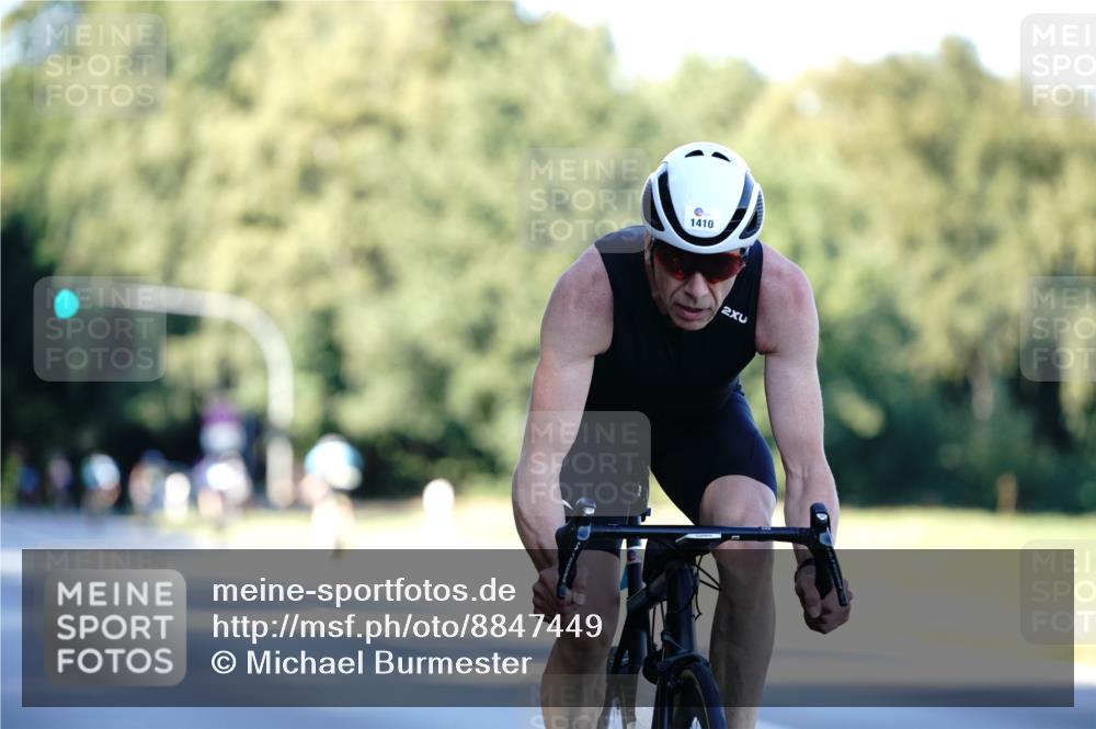 07.09.2025 - 19. Norderstedt Triathlon Michael Burmester http://msf.ph/oto/8847449 07.09.2025 16:15:42 Radfahren 1069, 1087, 1410, 1577 meine-sportfotos.de