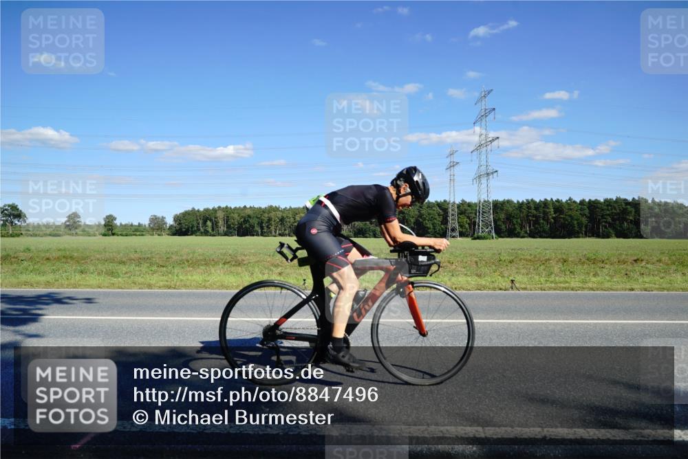07.09.2025 - 19. Norderstedt Triathlon Michael Burmester http://msf.ph/oto/8847496 07.09.2025 15:25:57 Radfahren 405, 443, 447, 910, 1432, 1514, 1531 meine-sportfotos.de