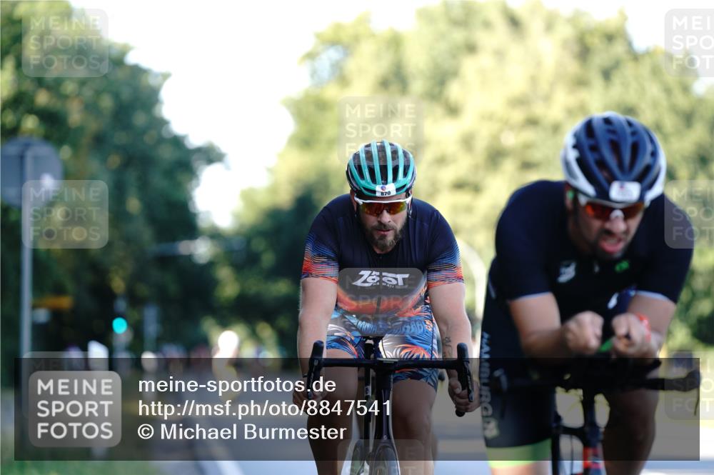 07.09.2025 - 19. Norderstedt Triathlon Michael Burmester http://msf.ph/oto/8847541 07.09.2025 16:16:00 Radfahren 509, 870, 1435, 1550, 1553, 1564 meine-sportfotos.de