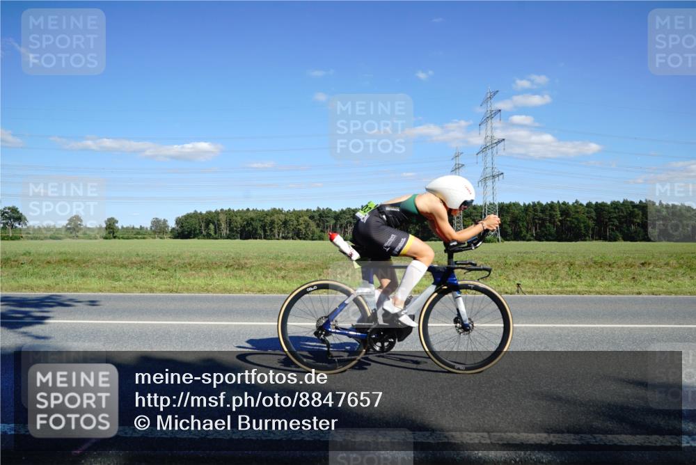 07.09.2025 - 19. Norderstedt Triathlon Michael Burmester http://msf.ph/oto/8847657 07.09.2025 15:28:00 Radfahren 397, 938, 1443, 1503 meine-sportfotos.de
