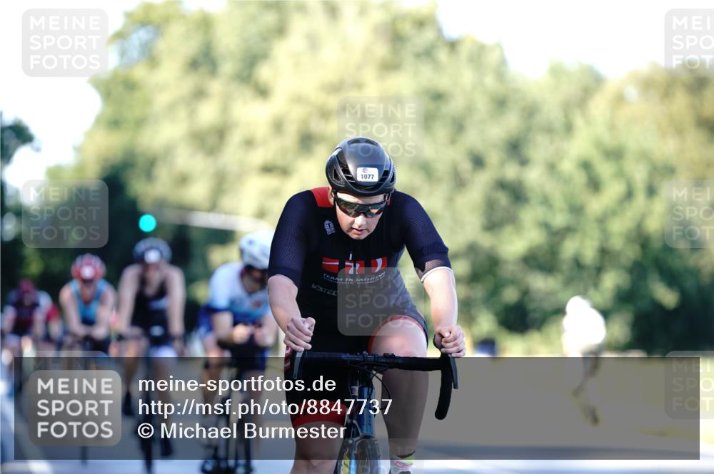 07.09.2025 - 19. Norderstedt Triathlon Michael Burmester http://msf.ph/oto/8847737 07.09.2025 16:16:51 Radfahren 903, 1077, 1411, 1581, 1630 meine-sportfotos.de