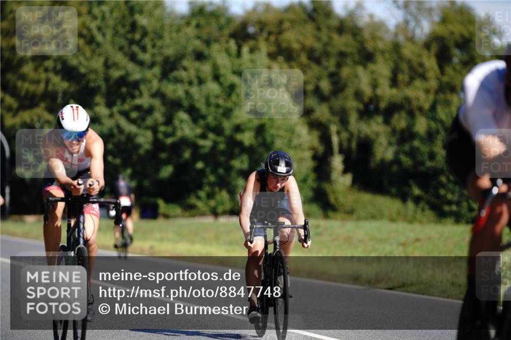 07.09.2025 - 19. Norderstedt Triathlon Michael Burmester http://msf.ph/oto/8847748 07.09.2025 11:30:01 Radfahren 276, 1174, 1341 meine-sportfotos.de