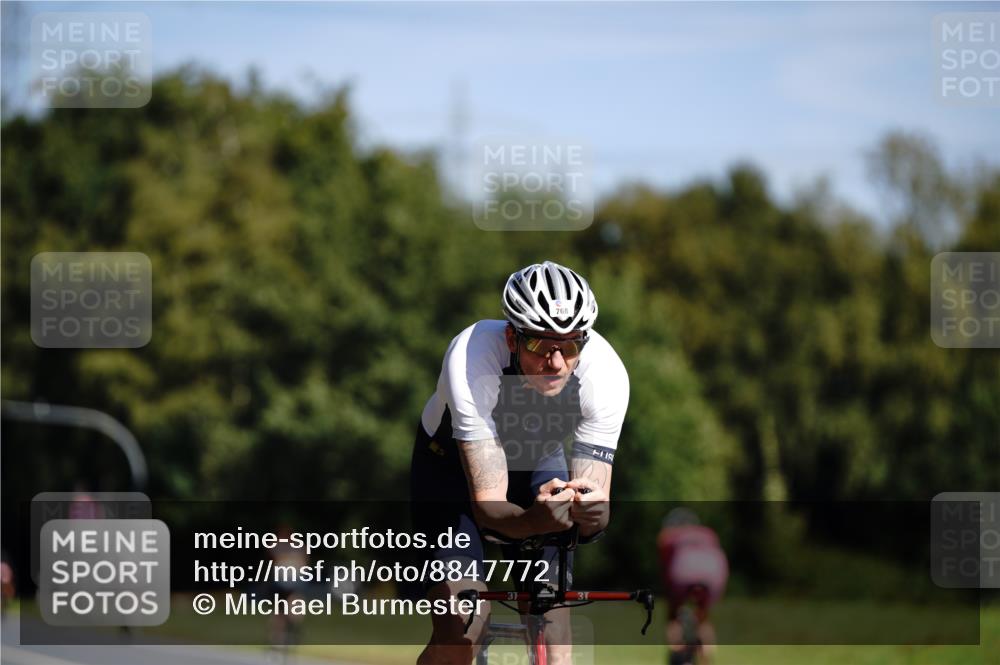 07.09.2025 - 19. Norderstedt Triathlon Michael Burmester http://msf.ph/oto/8847772 07.09.2025 11:30:10 Radfahren 768, 1197 meine-sportfotos.de