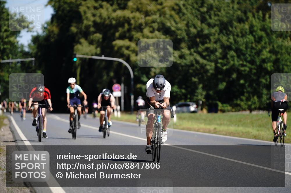 07.09.2025 - 19. Norderstedt Triathlon Michael Burmester http://msf.ph/oto/8847806 07.09.2025 11:31:02 Radfahren 284, 787 meine-sportfotos.de