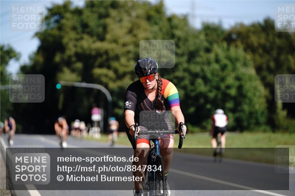 07.09.2025 - 19. Norderstedt Triathlon Michael Burmester http://msf.ph/oto/8847834 07.09.2025 11:31:14 Radfahren 1161, 1332 meine-sportfotos.de