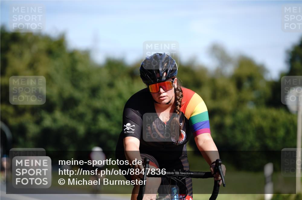 07.09.2025 - 19. Norderstedt Triathlon Michael Burmester http://msf.ph/oto/8847836 07.09.2025 11:31:15 Radfahren 1161, 1332 meine-sportfotos.de