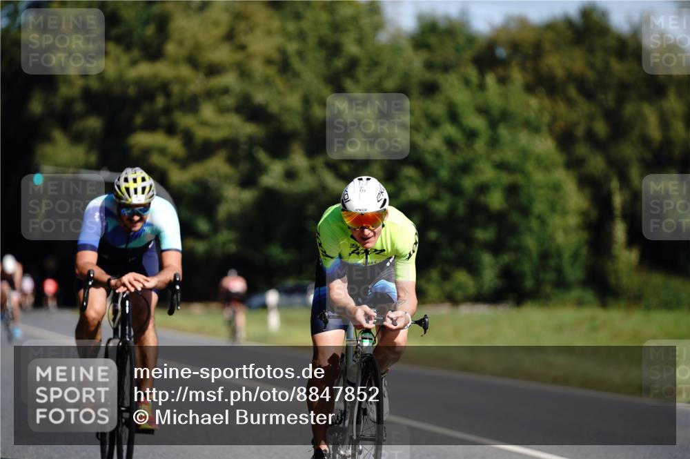 07.09.2025 - 19. Norderstedt Triathlon Michael Burmester http://msf.ph/oto/8847852 07.09.2025 11:31:30 Radfahren 749, 771 meine-sportfotos.de