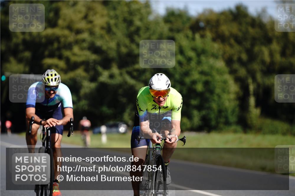 07.09.2025 - 19. Norderstedt Triathlon Michael Burmester http://msf.ph/oto/8847854 07.09.2025 11:31:30 Radfahren 749, 771 meine-sportfotos.de