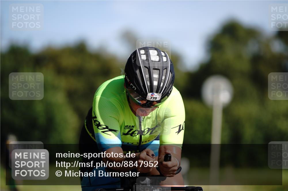 07.09.2025 - 19. Norderstedt Triathlon Michael Burmester http://msf.ph/oto/8847952 07.09.2025 11:32:53 Radfahren 770 meine-sportfotos.de