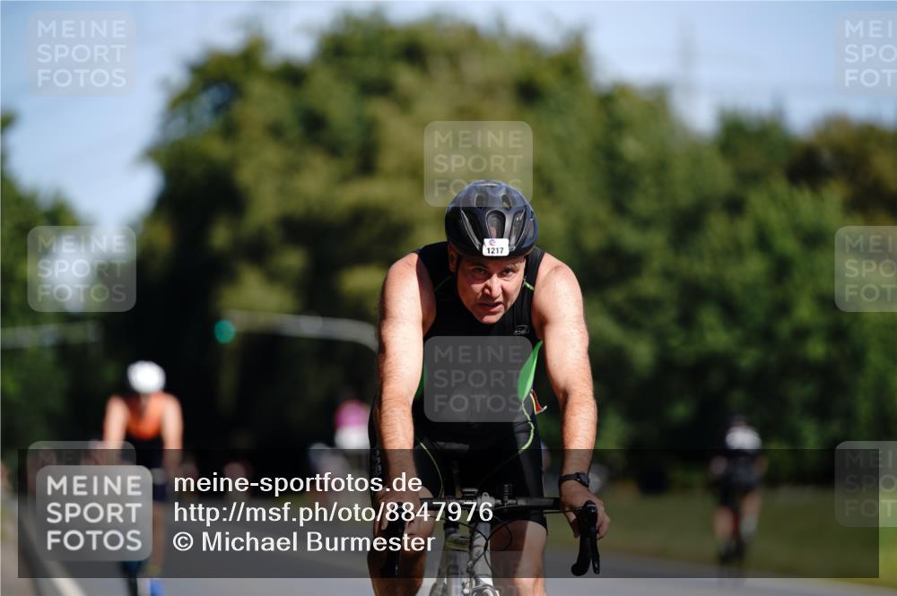 07.09.2025 - 19. Norderstedt Triathlon Michael Burmester http://msf.ph/oto/8847976 07.09.2025 11:33:08 Radfahren 1217, 1365 meine-sportfotos.de