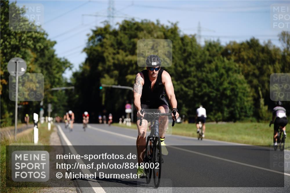 07.09.2025 - 19. Norderstedt Triathlon Michael Burmester http://msf.ph/oto/8848002 07.09.2025 11:33:25 Radfahren 773, 1225 meine-sportfotos.de