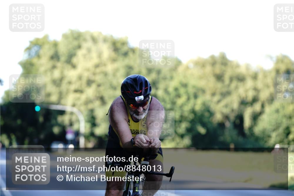 07.09.2025 - 19. Norderstedt Triathlon Michael Burmester http://msf.ph/oto/8848013 07.09.2025 16:18:58 Radfahren 1523 meine-sportfotos.de
