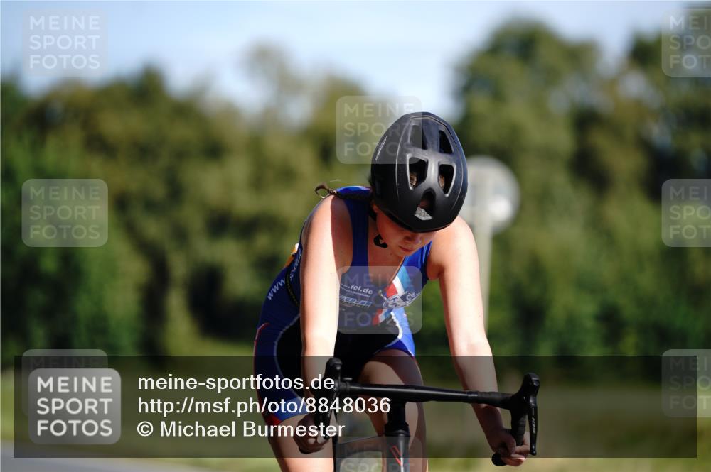 07.09.2025 - 19. Norderstedt Triathlon Michael Burmester http://msf.ph/oto/8848036 07.09.2025 11:33:47 Radfahren 1178 meine-sportfotos.de