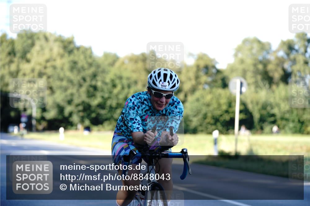 07.09.2025 - 19. Norderstedt Triathlon Michael Burmester http://msf.ph/oto/8848043 07.09.2025 16:19:11 Radfahren 1107, 1432, 1580 meine-sportfotos.de