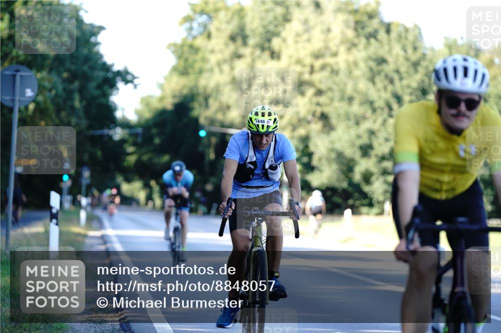 07.09.2025 - 19. Norderstedt Triathlon Michael Burmester http://msf.ph/oto/8848057 07.09.2025 16:19:21 Radfahren 871, 937, 1446, 1551, 1628 meine-sportfotos.de