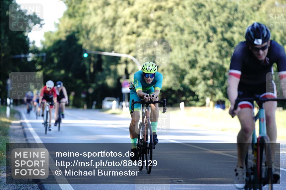 07.09.2025 - 19. Norderstedt Triathlon Michael Burmester http://msf.ph/oto/8848129 07.09.2025 16:20:23 Radfahren 1475, 1579, 1623 meine-sportfotos.de
