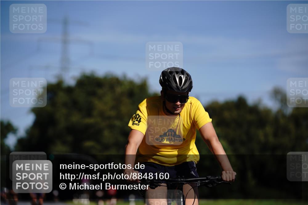 07.09.2025 - 19. Norderstedt Triathlon Michael Burmester http://msf.ph/oto/8848160 07.09.2025 11:35:05 Radfahren 155, 228, 280, 793, 1244 meine-sportfotos.de
