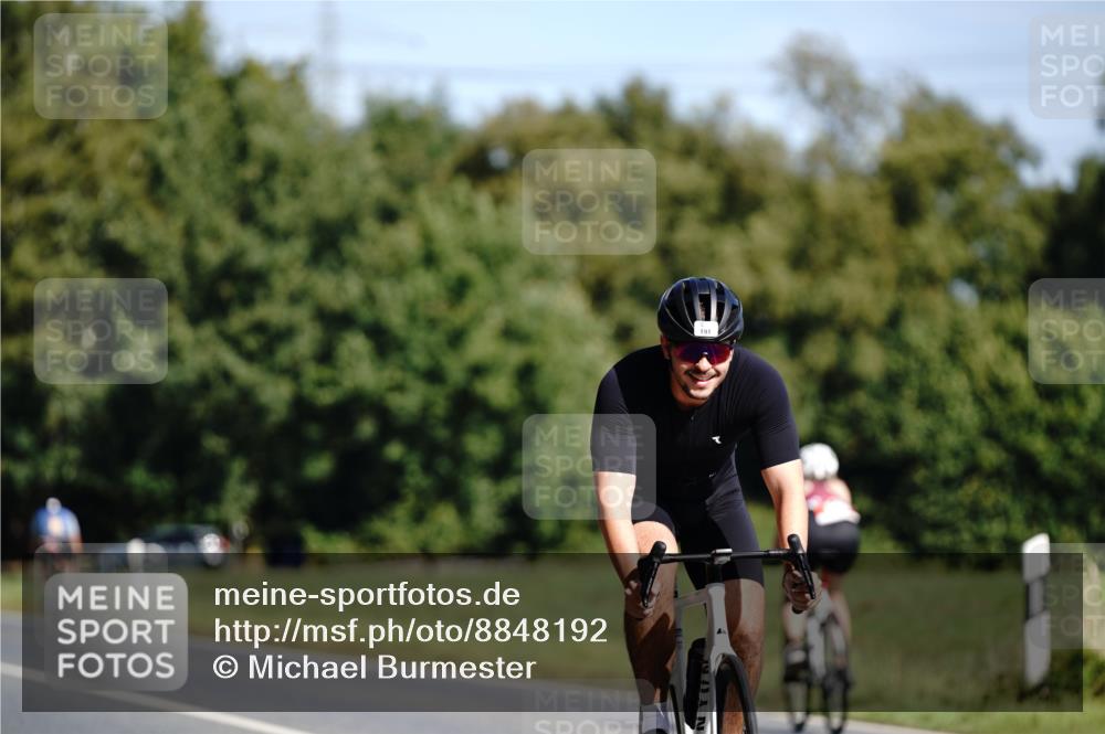 07.09.2025 - 19. Norderstedt Triathlon Michael Burmester http://msf.ph/oto/8848192 07.09.2025 11:35:20 Radfahren 191, 734, 775 meine-sportfotos.de