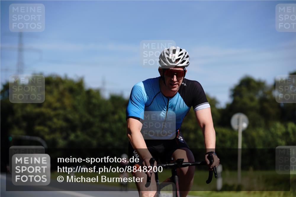 07.09.2025 - 19. Norderstedt Triathlon Michael Burmester http://msf.ph/oto/8848200 07.09.2025 11:35:22 Radfahren 191, 734 meine-sportfotos.de