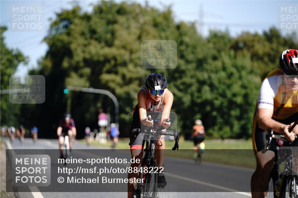 07.09.2025 - 19. Norderstedt Triathlon Michael Burmester http://msf.ph/oto/8848222 07.09.2025 11:35:36 Radfahren 201, 795, 1170 meine-sportfotos.de