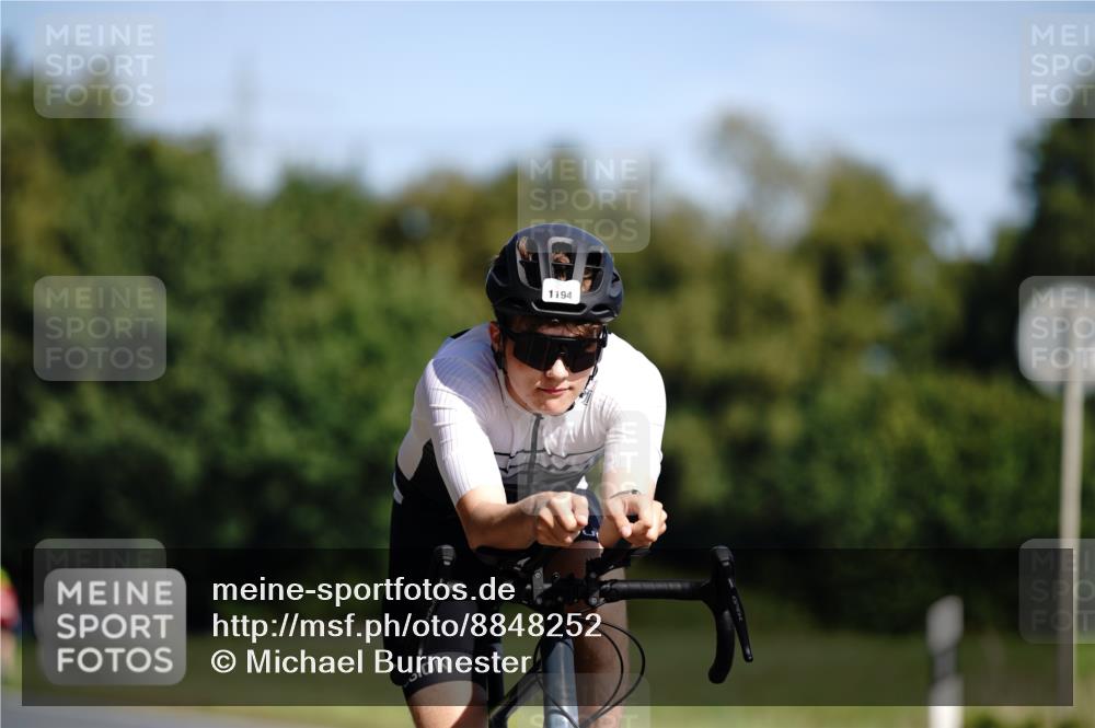 07.09.2025 - 19. Norderstedt Triathlon Michael Burmester http://msf.ph/oto/8848252 07.09.2025 11:35:57 Radfahren 1194, 1265 meine-sportfotos.de
