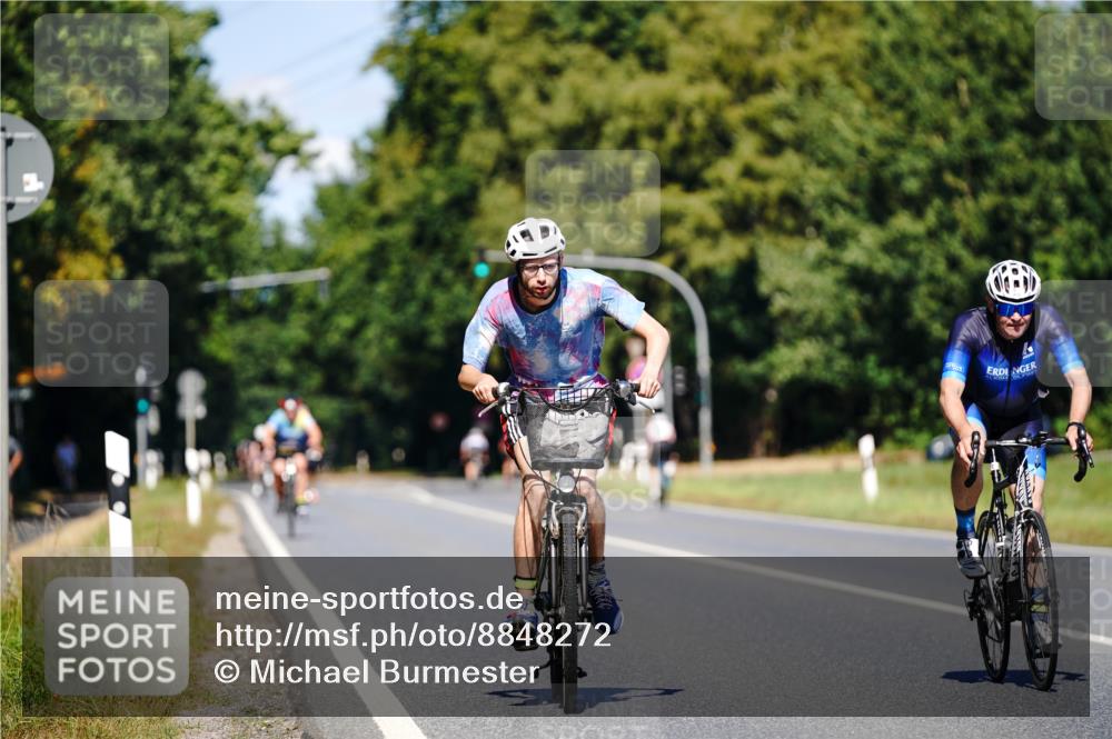 07.09.2025 - 19. Norderstedt Triathlon Michael Burmester http://msf.ph/oto/8848272 07.09.2025 13:10:20 Radfahren 315, 320, 331, 1261 meine-sportfotos.de