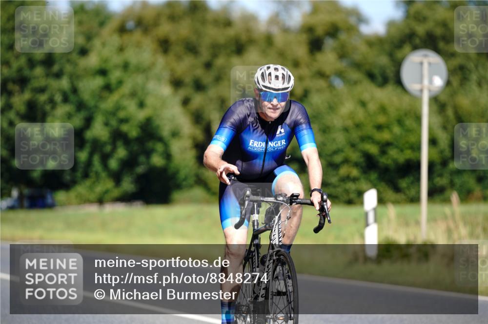 07.09.2025 - 19. Norderstedt Triathlon Michael Burmester http://msf.ph/oto/8848274 07.09.2025 13:10:21 Radfahren 315, 320, 1261 meine-sportfotos.de