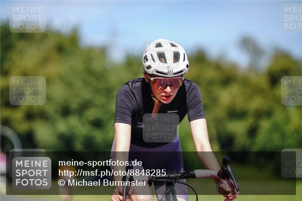 07.09.2025 - 19. Norderstedt Triathlon Michael Burmester http://msf.ph/oto/8848285 07.09.2025 13:10:39 Radfahren 341 meine-sportfotos.de