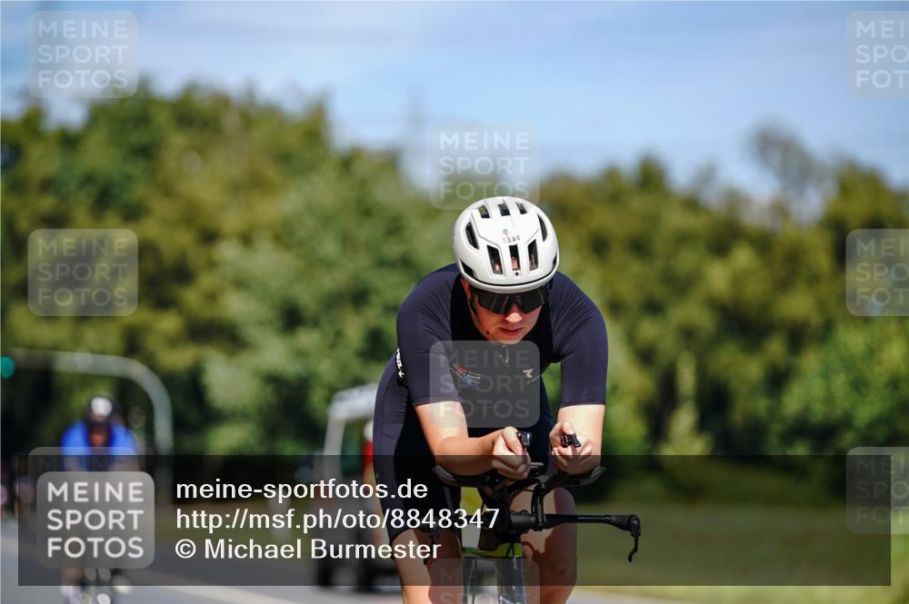 07.09.2025 - 19. Norderstedt Triathlon Michael Burmester http://msf.ph/oto/8848347 07.09.2025 13:13:20 Radfahren 197, 353, 1344 meine-sportfotos.de